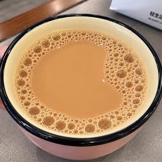 Hong Kong-Style Hot Milk Tea
