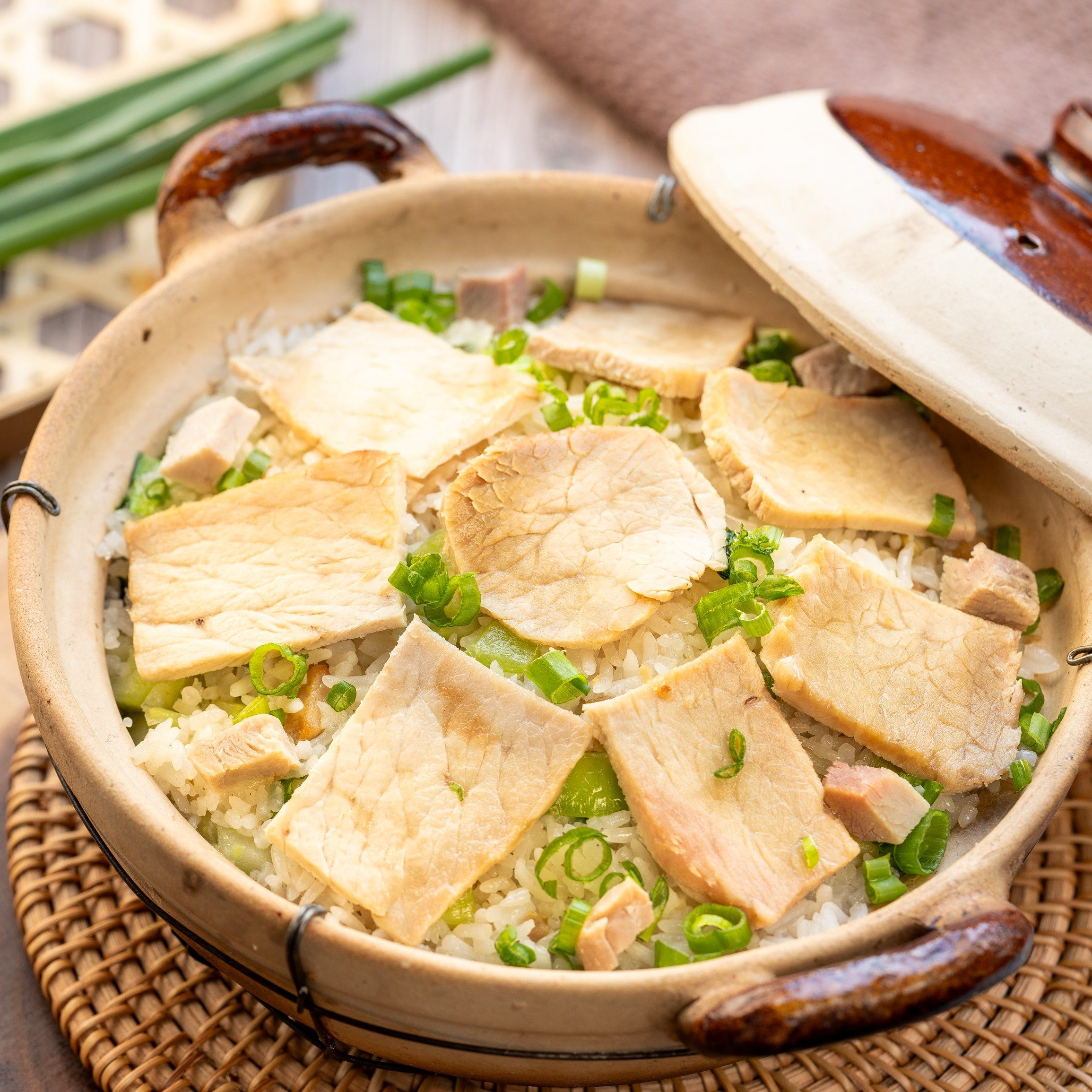 Chinese Ham With Bok Choy Rice Clay Pot.