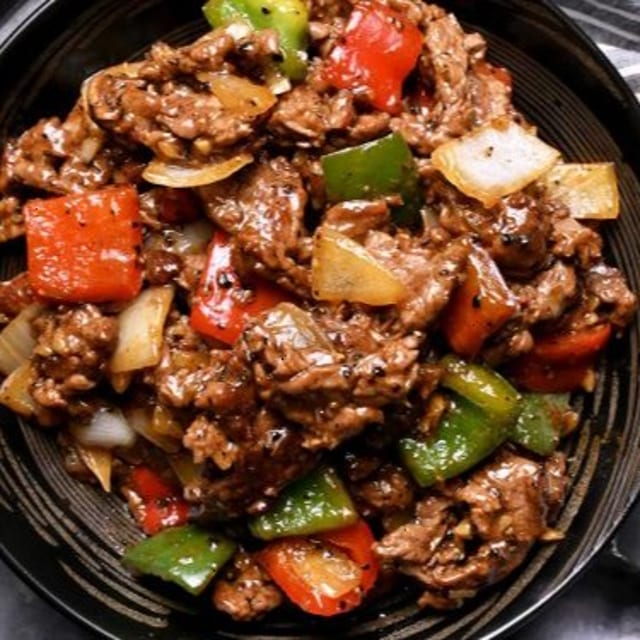 Sizzling Black Pepper Beef.